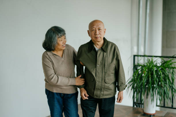 Old man suffer from hemiplegia and take homeopathic treatment at Santosh Homeo hall and clinic