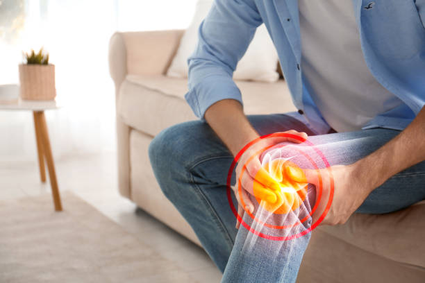 A man suffer from knee joint pain and take homeopathic treatment from Santosh Homeo hall and clinic